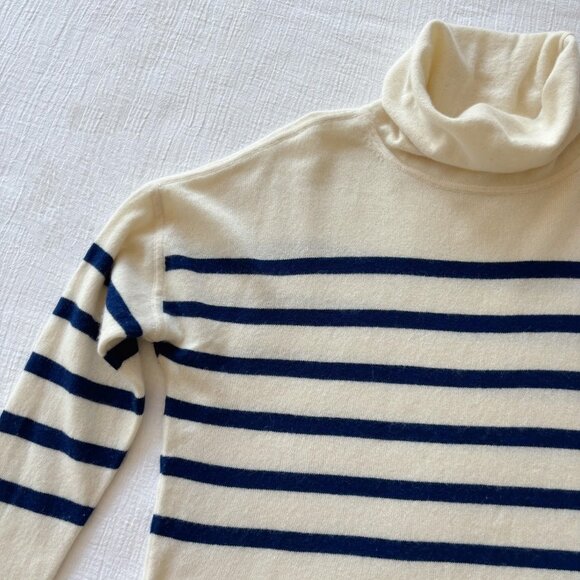 Vineyard vines cashmere sweater striped white blue - Picture 4 of 11